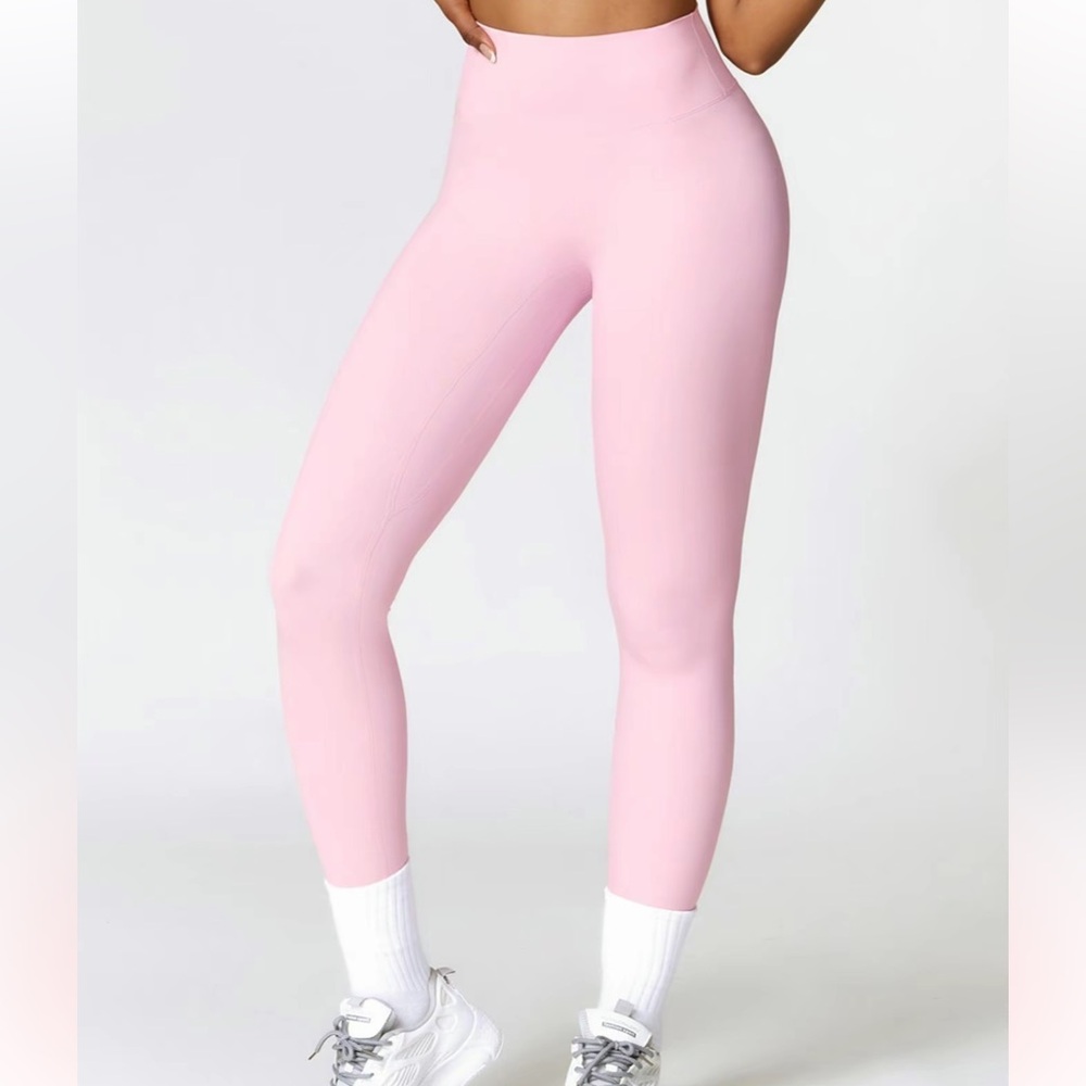 NWOT pink workout leggings